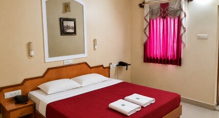 The Ambassador  Room Type - Business Suite