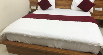 Hotel Dlight Room Type - Standard Room