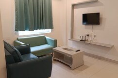 Emerald Service Apartments