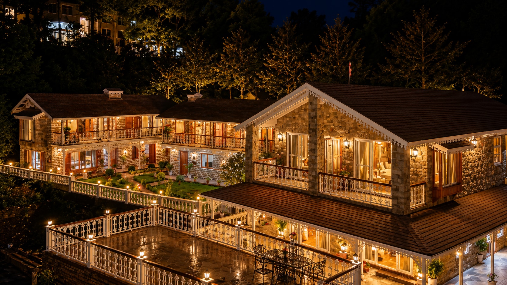 The Lake Heritage - A Lake Side Luxuria - Tap to explore photos