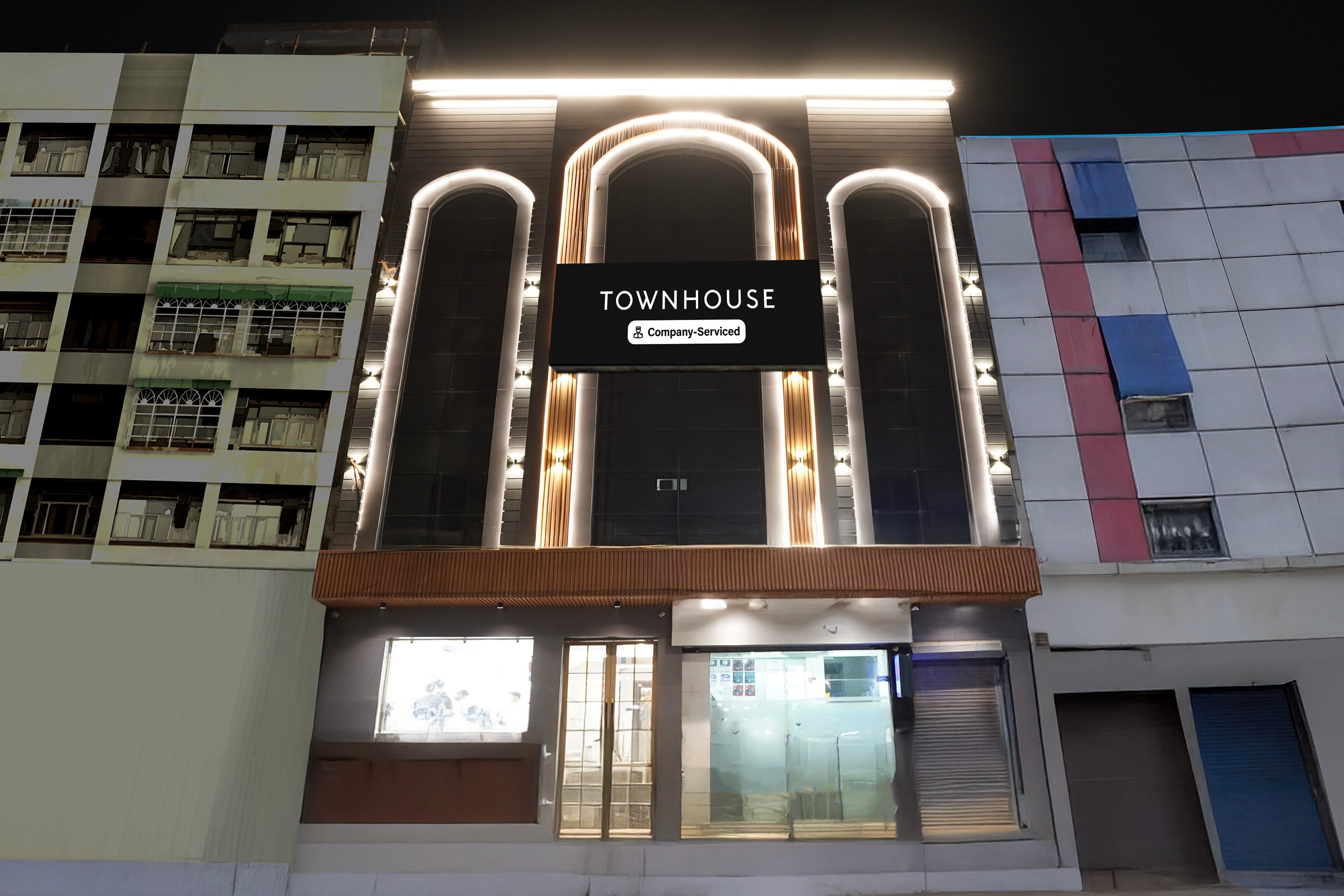 Super Townhouse Karol Bagh Formerly Hotel Unistar - Tap to explore photos