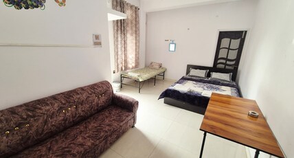 Kelikunj Guest House | Self Cooking Room Type - Family Room Two Double Beds