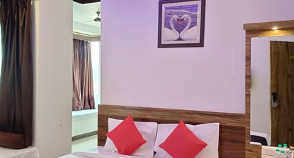 SPIRIT RESIDENCY Room Type - Super Deluxe Room