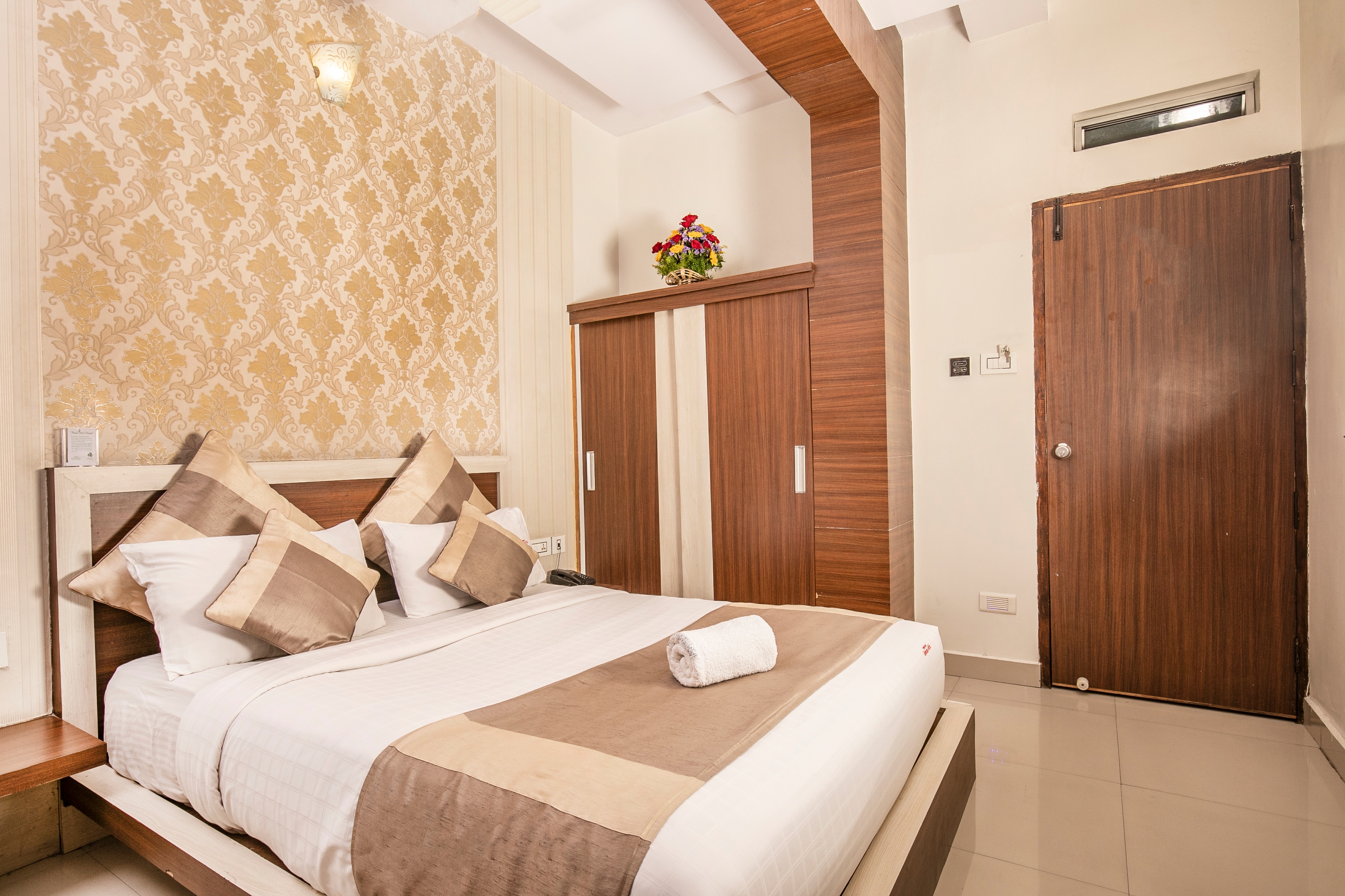 Aishwarya Suites - Tap to explore photos