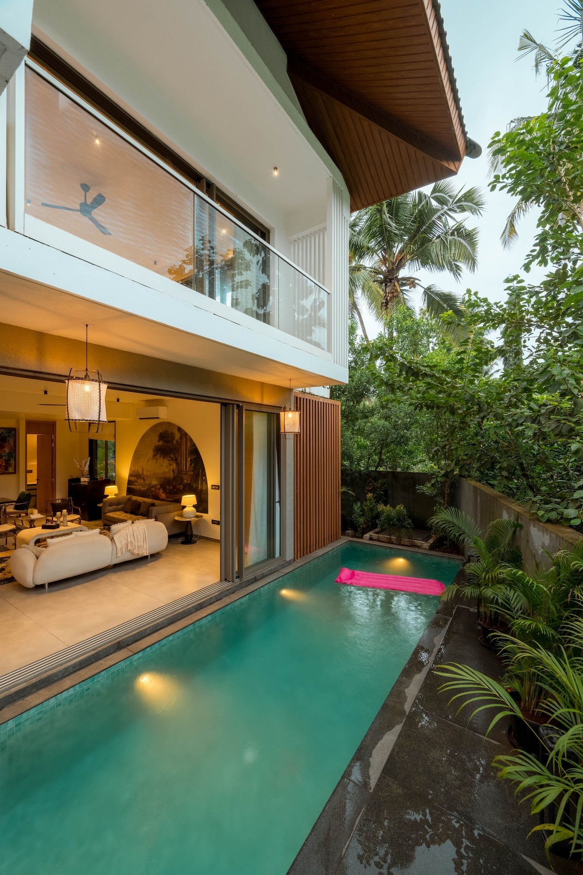 The Banyan Tree | Luxury 4BR Private Pool Villa in Siolim - Tap to explore photos