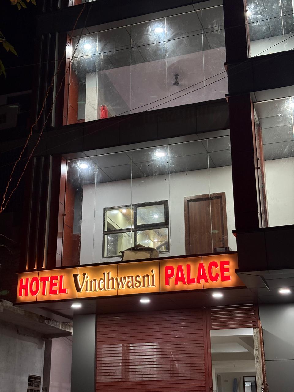 Hotel Vindhwasni Palace - Tap to explore photos