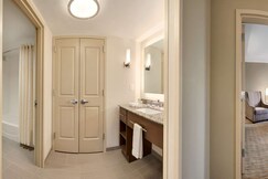 Homewood Suites by Hilton Charlottesville, VA