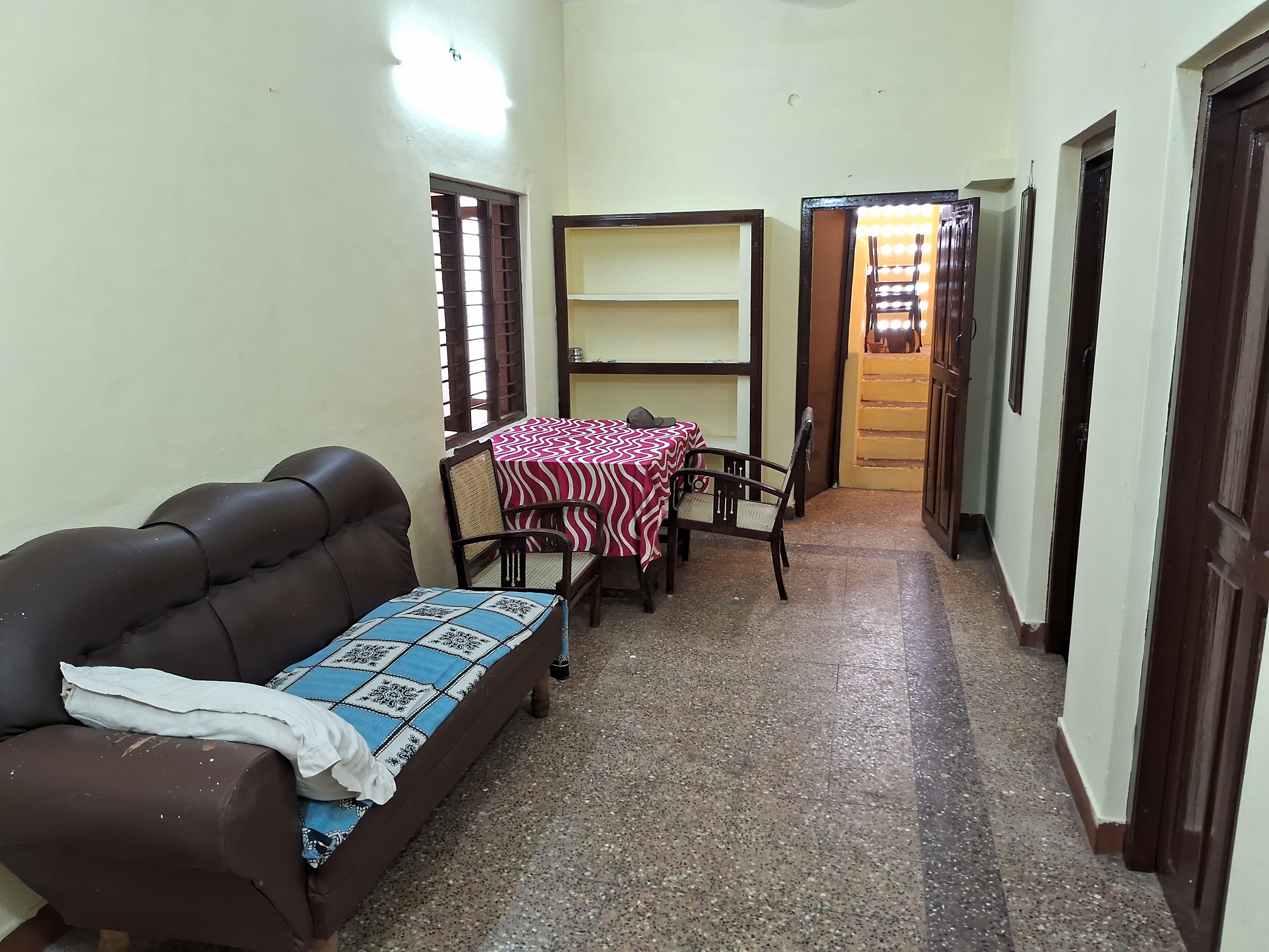 Villa Holiday Rental - Tap to explore photos