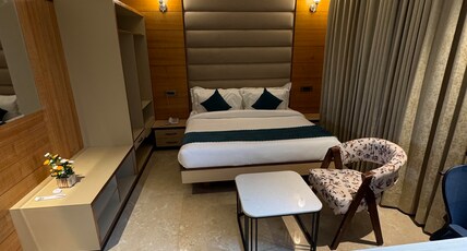 AR Plaza, Chandigarh Room Type - Super Deluxe With City View