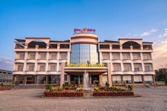 FabHotel Prime Shree Palace