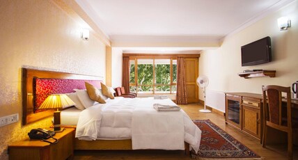 Caravan Centre Room Type - Deluxe Suite