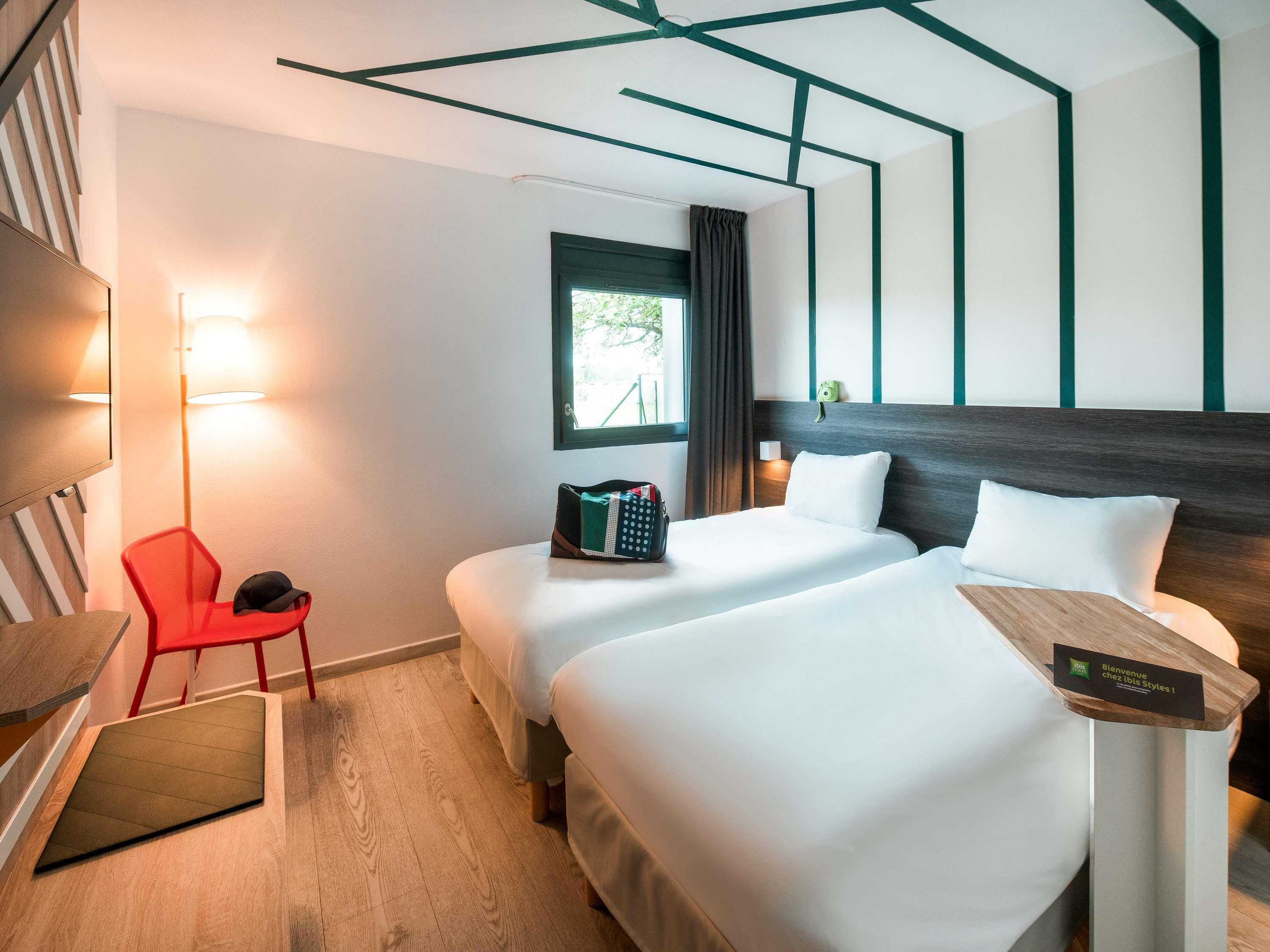 ibis Styles Rouen Val De Reuil - Tap to explore photos