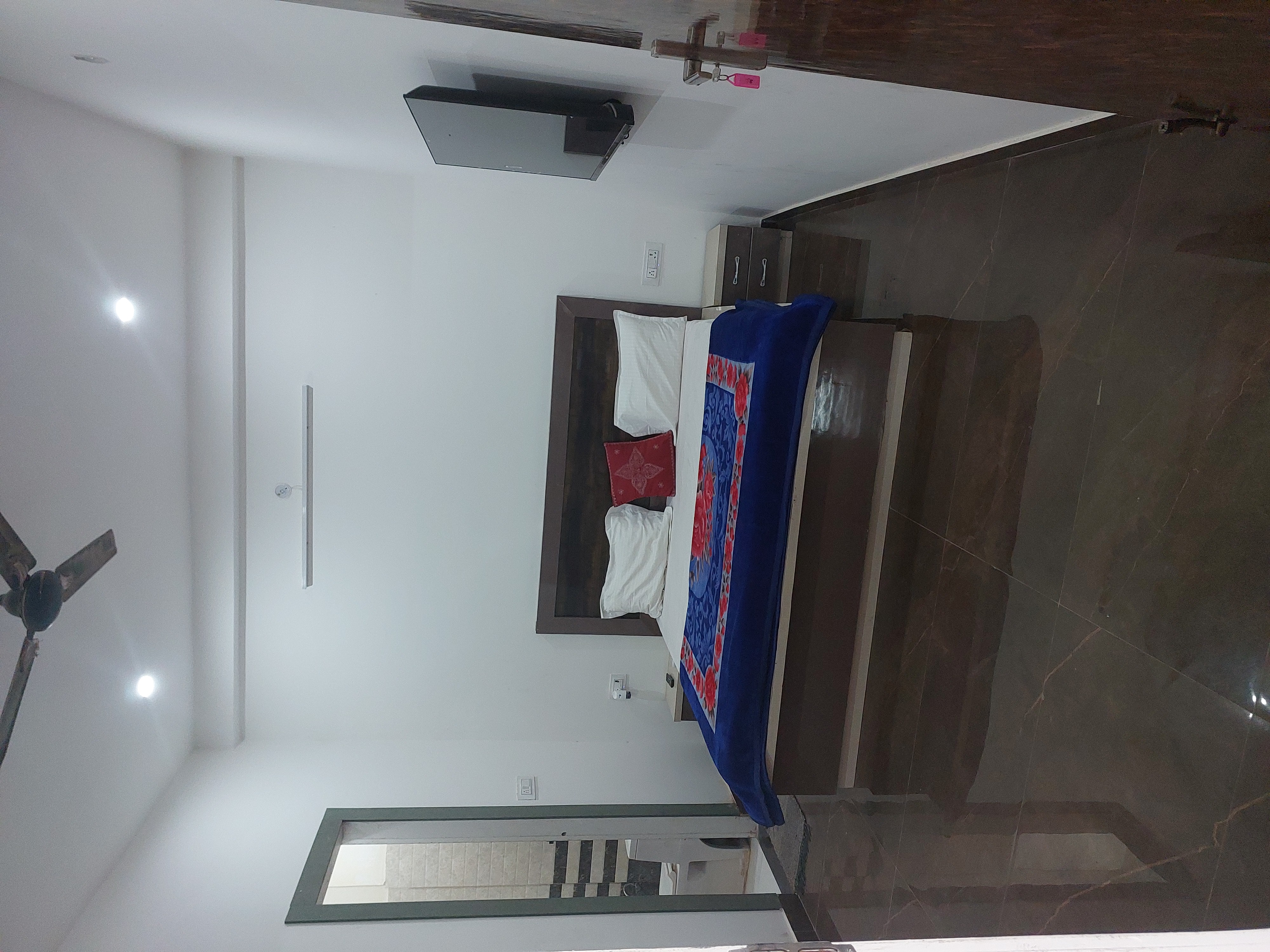 Saritashray Seva Dham - Tap to explore photos