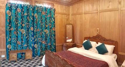 Houseboat New heidi Room Type - Super Deluxe
