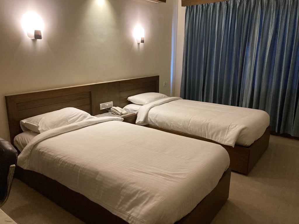 Hotel Vari Park - Tap to explore photos