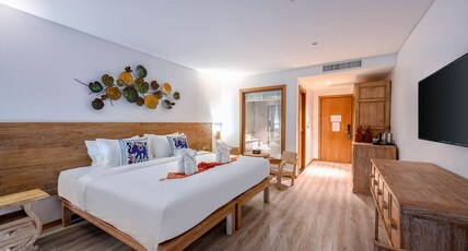 Royal Yao Yai Island Beach Resort- SHA Plus Room Type - Grand Deluxe Double