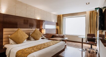 Indus Biznotel Room Type - Deluxe  Room