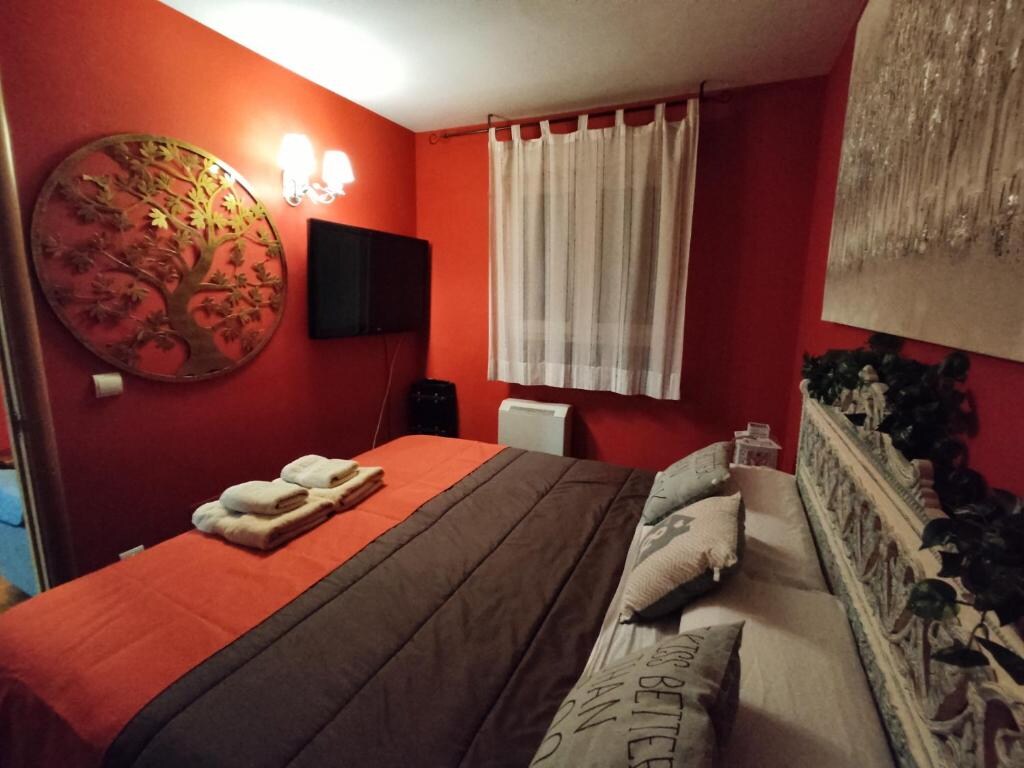 APARTAMENTO 1 DORMITORIO RURAL LUXURY - Tap to explore photos