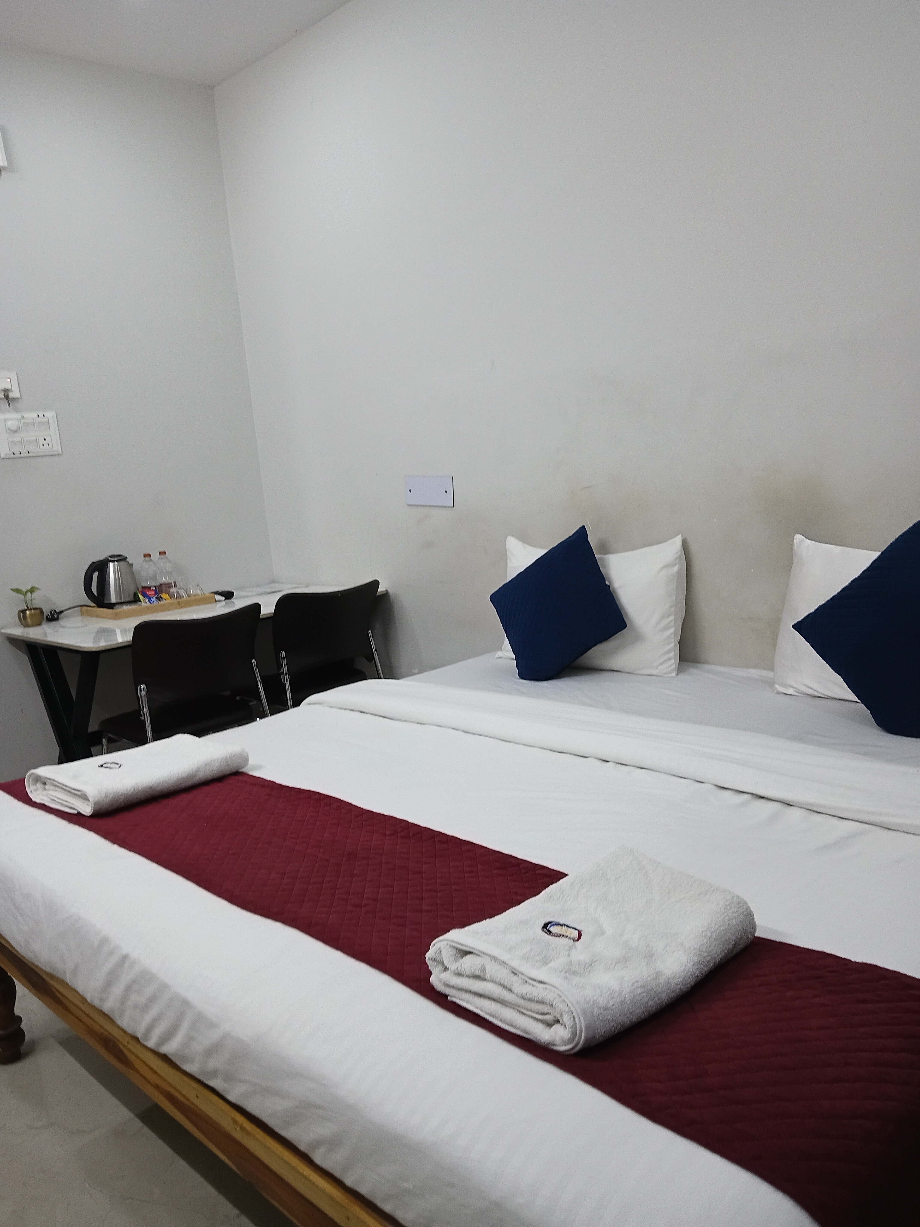 PAL Hotels Aahara Vihara Stay Inn - Tap to explore photos