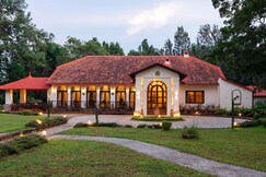 Saffronstays Biccode Woodside Heritage