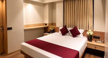 Hotel Dhanashri Room Type - Suite Room Ac Hotel Dhanashri Room Type - Suite Room Ac