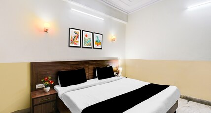 Collection O Raja Park Jaipur Formerly Maan Heritage Room Type - Classic