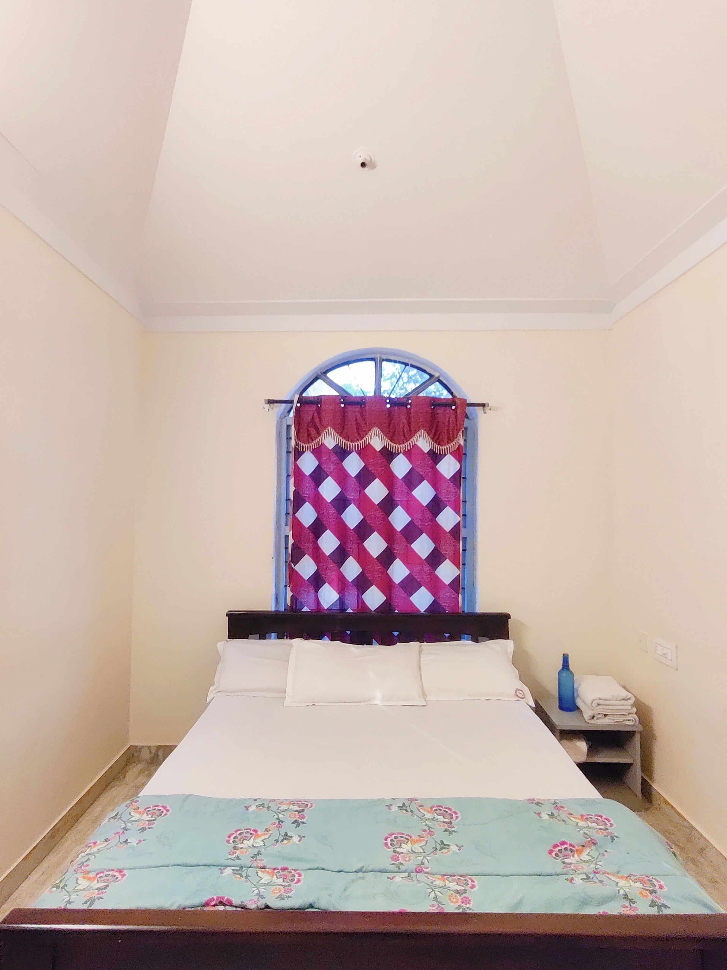 Calm cozy Room with pvt Bathroom in Mysore - Tap to explore photos