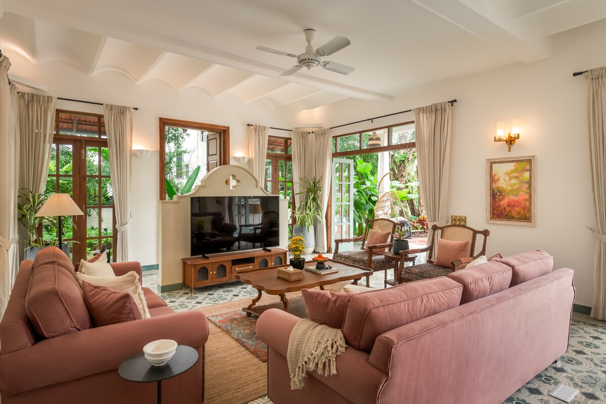 La Dona by The Blue Kite - 4BHK Villa at Assagao with Caretaker, Balcony & Large Private Pool (01) - Tap to explore photos