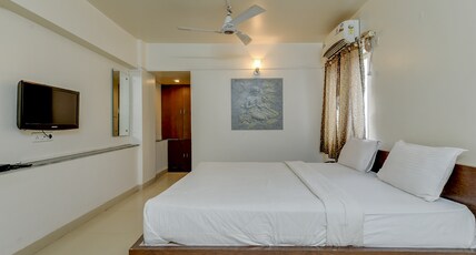 Royal Inn Lodging and boarding. Room Type - Standard Non AC Room