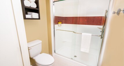 Staybridge Suites Newark - Fremont Room Type - 1 King One Bedroom Suite Walk In Shower