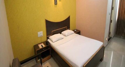Hotel Raj Room Type - Standard Ac Room