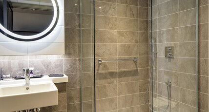 Mercure Oxford Eastgate Hotel Room Type - Privilege Double or Twin Room