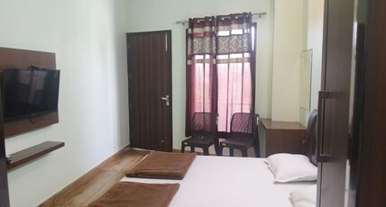 Hotel Vipson Room Type - Deluxe Room