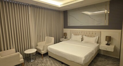 Palette Ninty Room Type - Suite