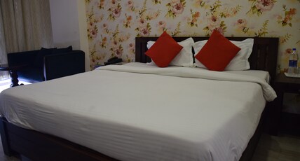 Vrindavan Guest House Room Type - Super Deluxe