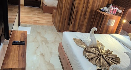 Hotel Vishwam Residency Room Type - Junior Suite
