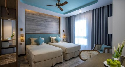 Icon Saigon LifeStyle Design Hotel Room Type - Premium Twin (Outside View) + Free Afternoon Tea