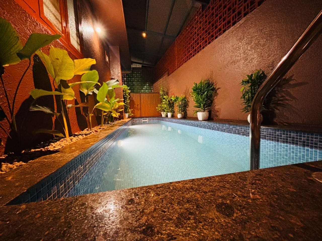 Milaano Orchids, Family & Couple Villa with Private Indoor Pool - Tap to explore photos