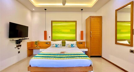 Beach Paradise Panjim Room Type - Deluxe Queen Room (Khazan)