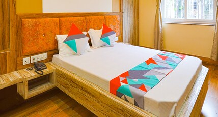 FabHotel Quest - Nr. Quest Mall Room Type - Deluxe Room
