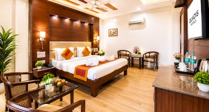 Hotel Amaltas International By Quadis - Green Park Room Type - Deluxe Room Hotel Amaltas International By Quadis - Green Park Room Type - Deluxe Room
