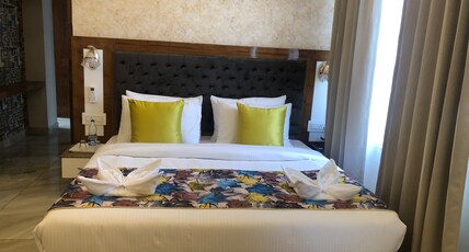 Abhilashi Inn Room Type - Family Suite Room
