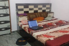 AC room with kitchen