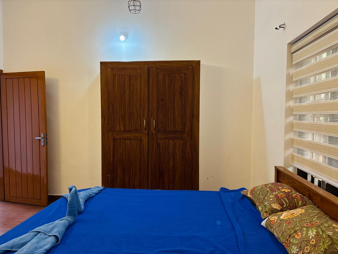 Richmond Riverside Homestay - Tap to explore photos