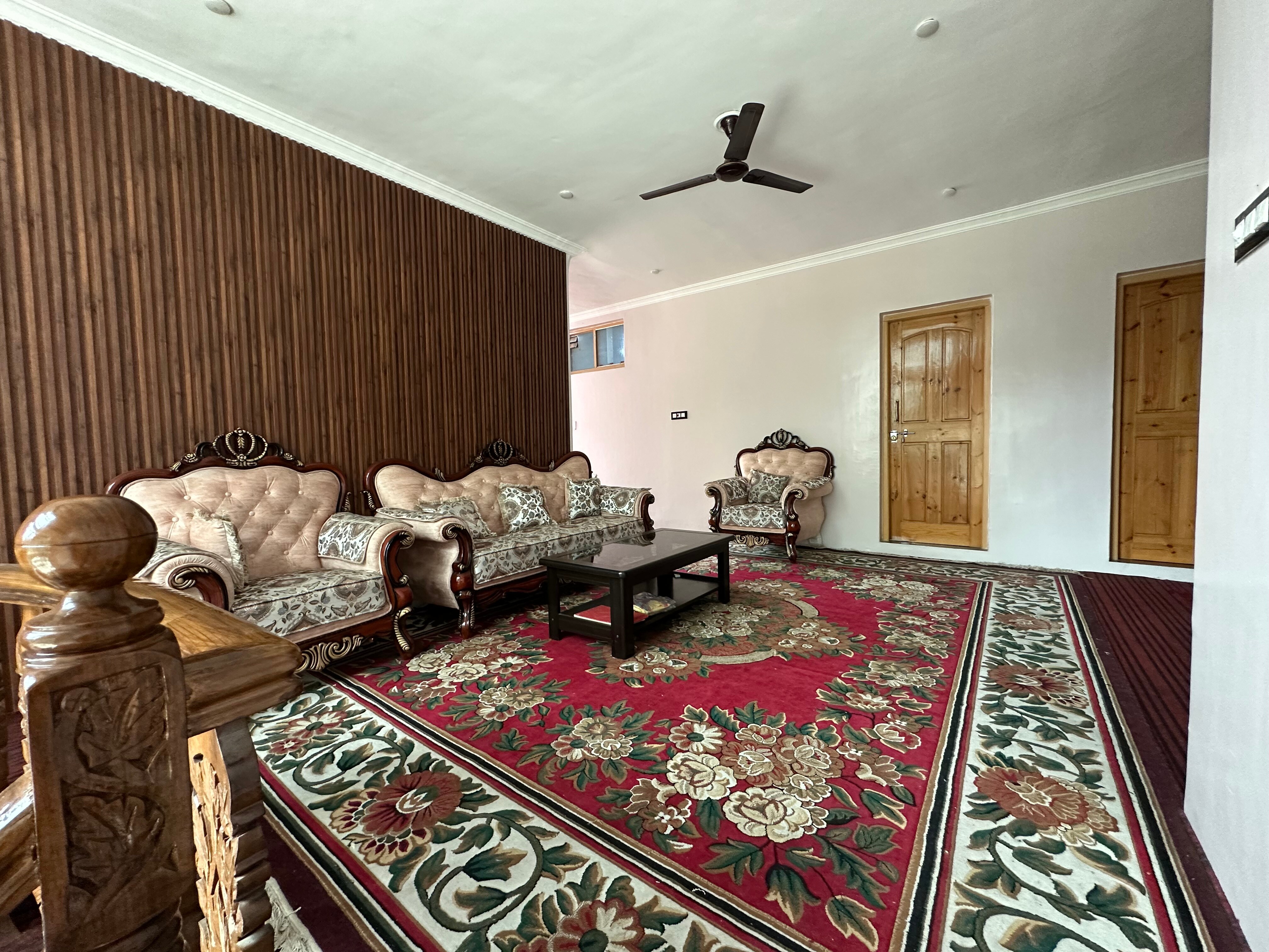 Serene stay guest house - Tap to explore photos