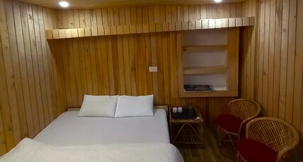 HOTEL HIMALAYAN Room Type - Deluxe Double Room