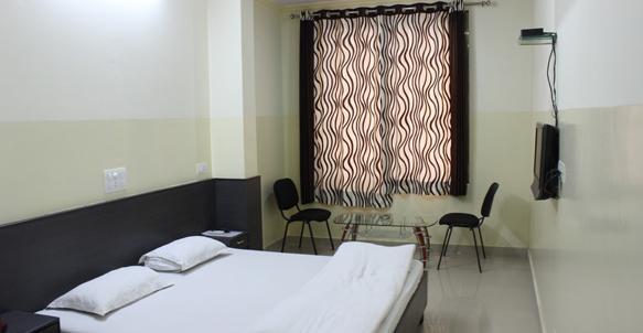 Hotel Soni Space - Tap to explore photos