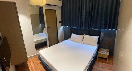 Golden Hotel Rooms Room Type - DELUXE ROOMS ,