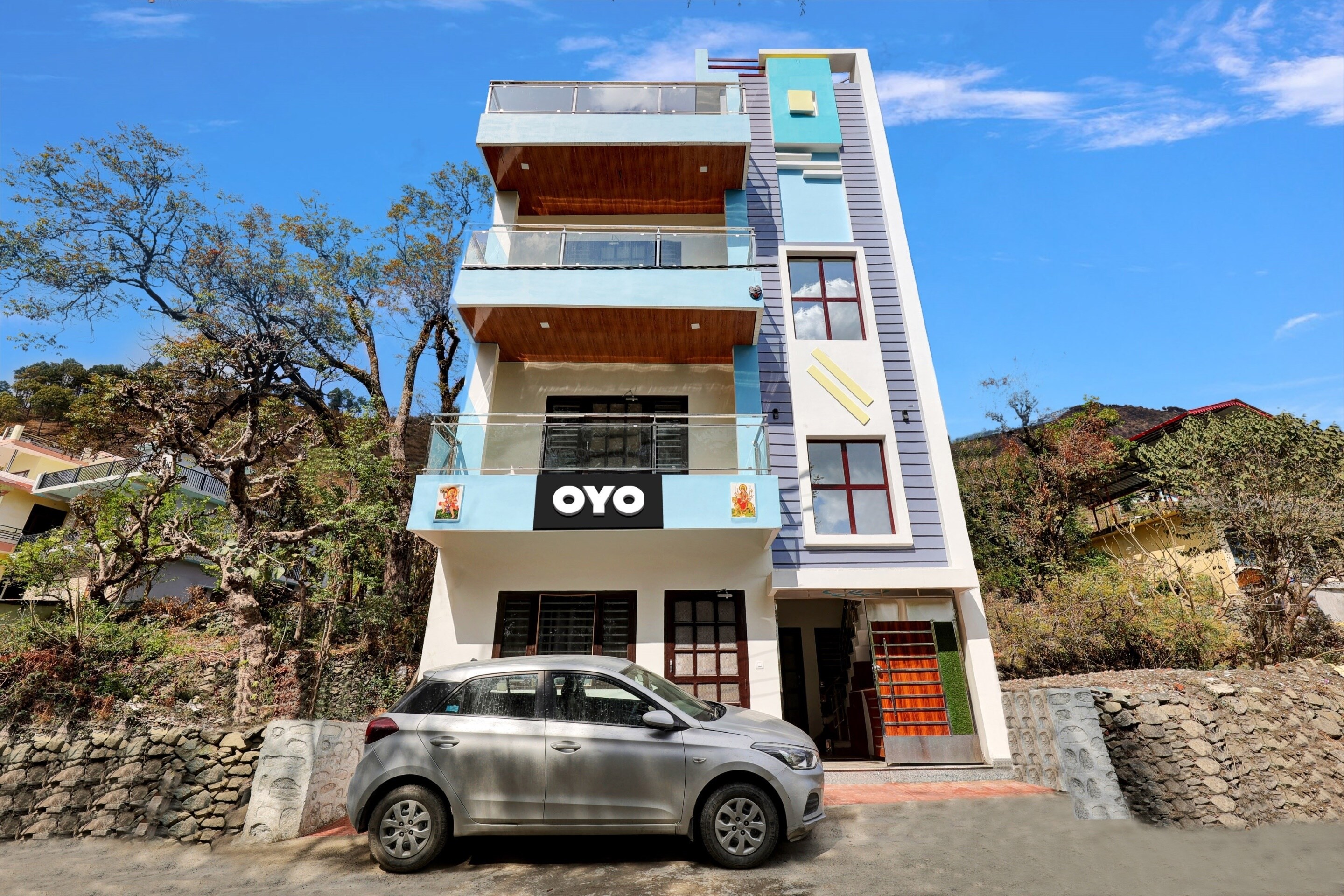 Hotel O by OYO MOUNTAIN - Tap to explore photos