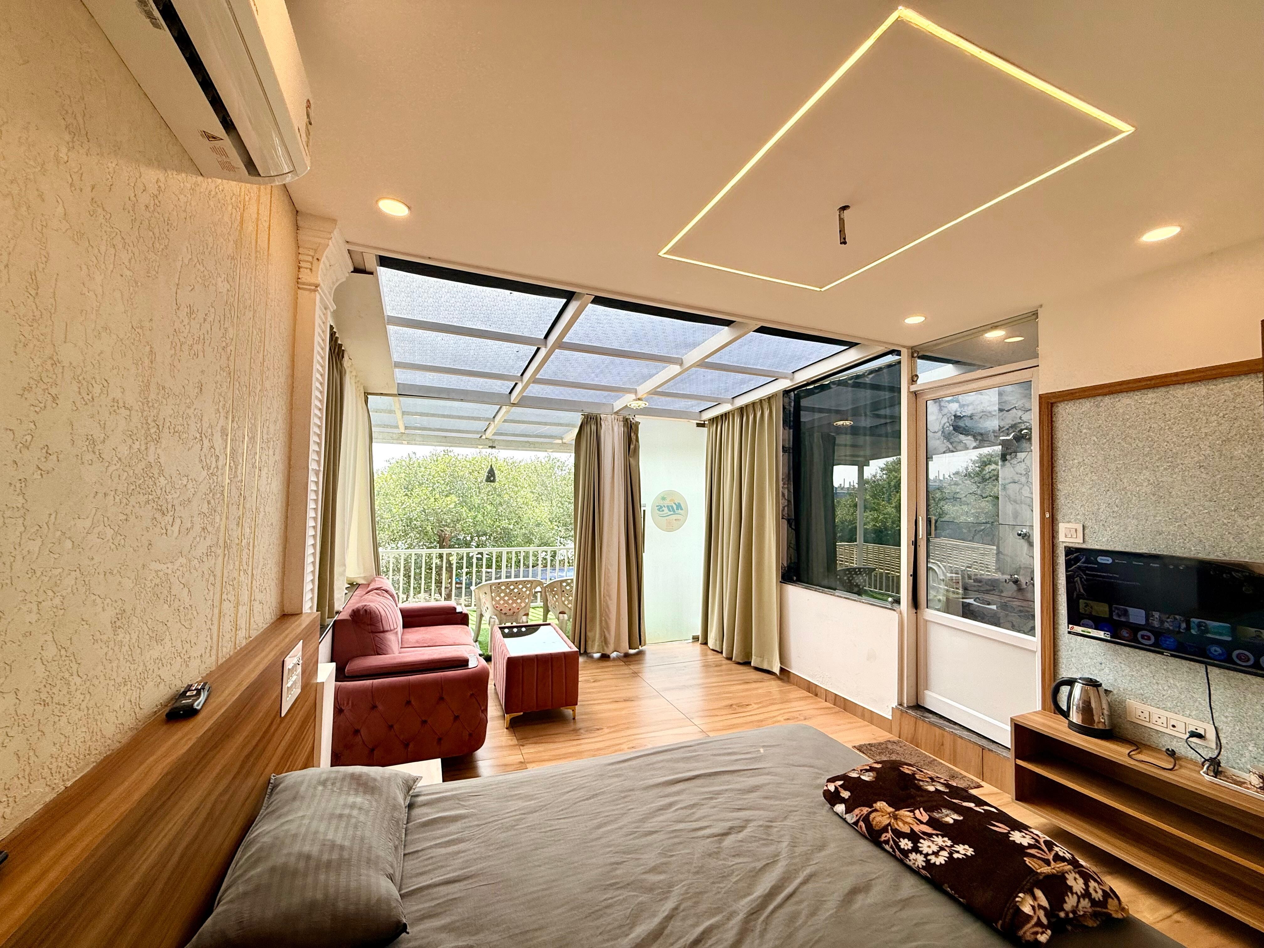 KPS Riverland Resorts Peaceful Riverside Retreat - Tap to explore photos